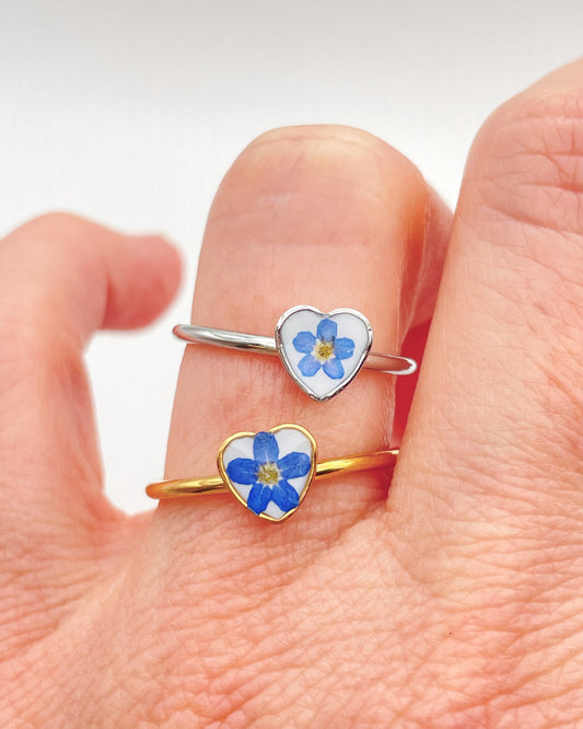 Ring with real forget-me-not and mini heart shape 5mm
