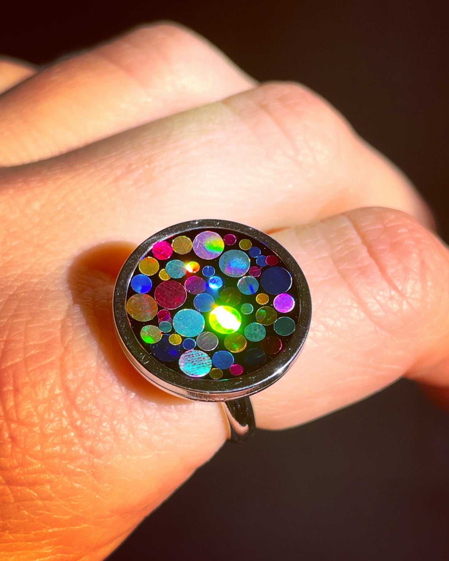 Cocktail disco ring with colourful sparkles in 16 or 20mm