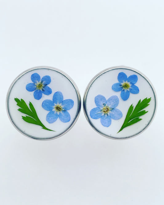 Cufflinks with forgetmenot and gypsophila in 16mm