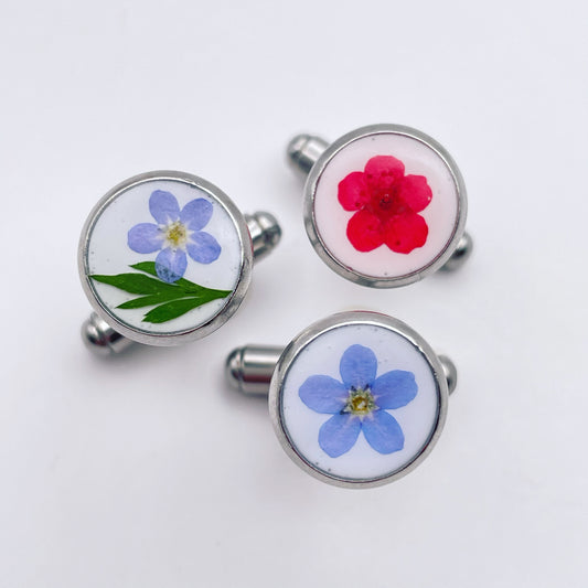 Cufflinks with forget-me-not flowers in 10mm