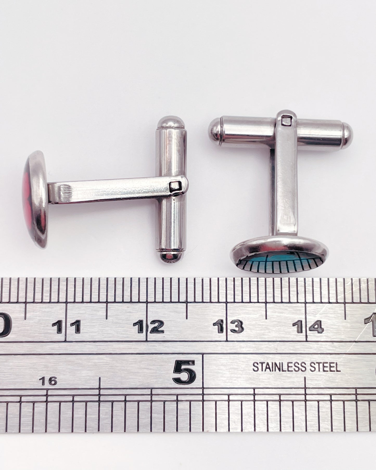 Disco cufflinks with colourful sparkles in 10mm