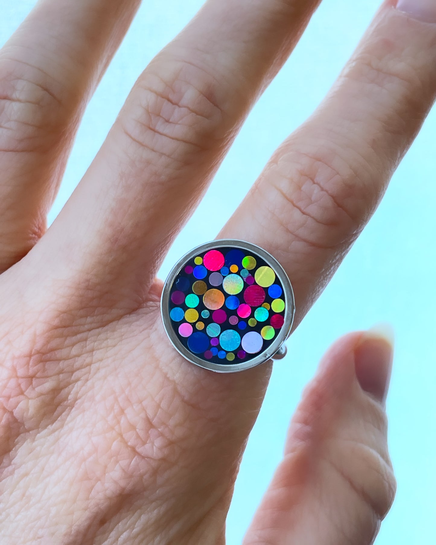 Cocktail disco ring with colourful sparkles in 16 or 20mm
