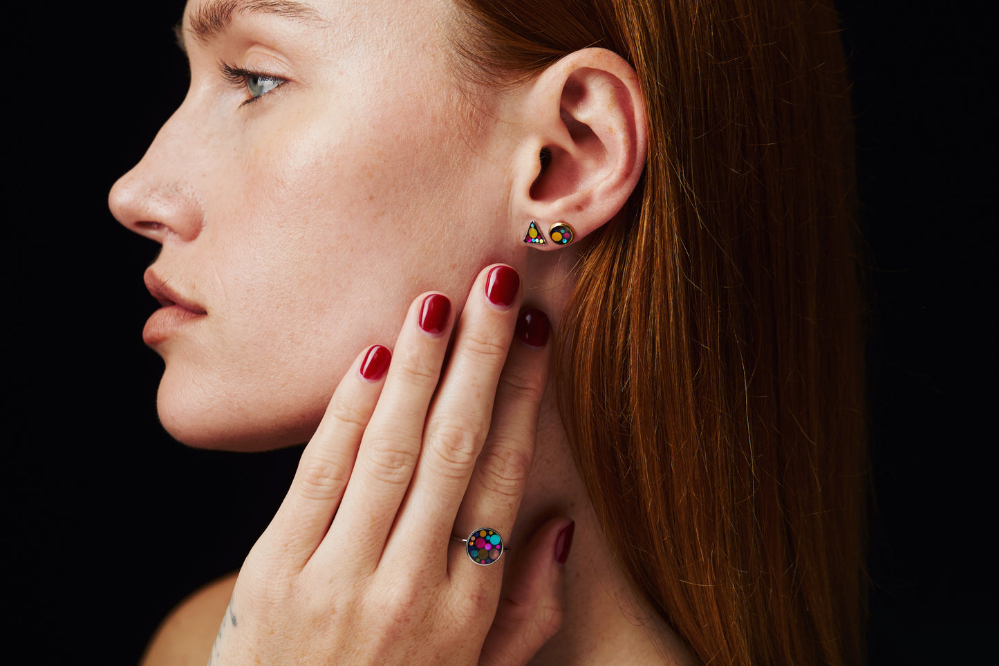 Colourful sparkly disco ring in 10mm