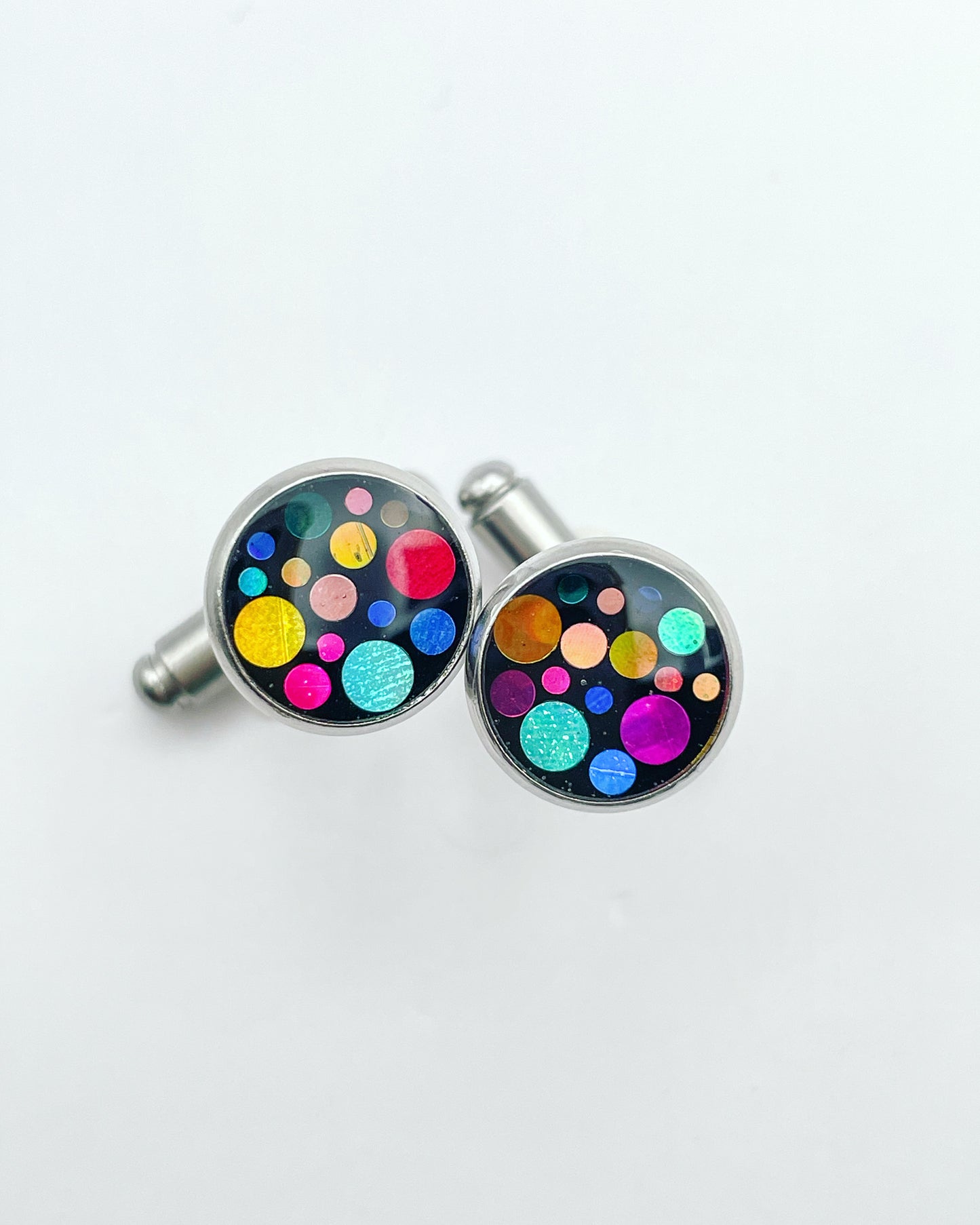 Disco cufflinks with colourful sparkles in 10mm