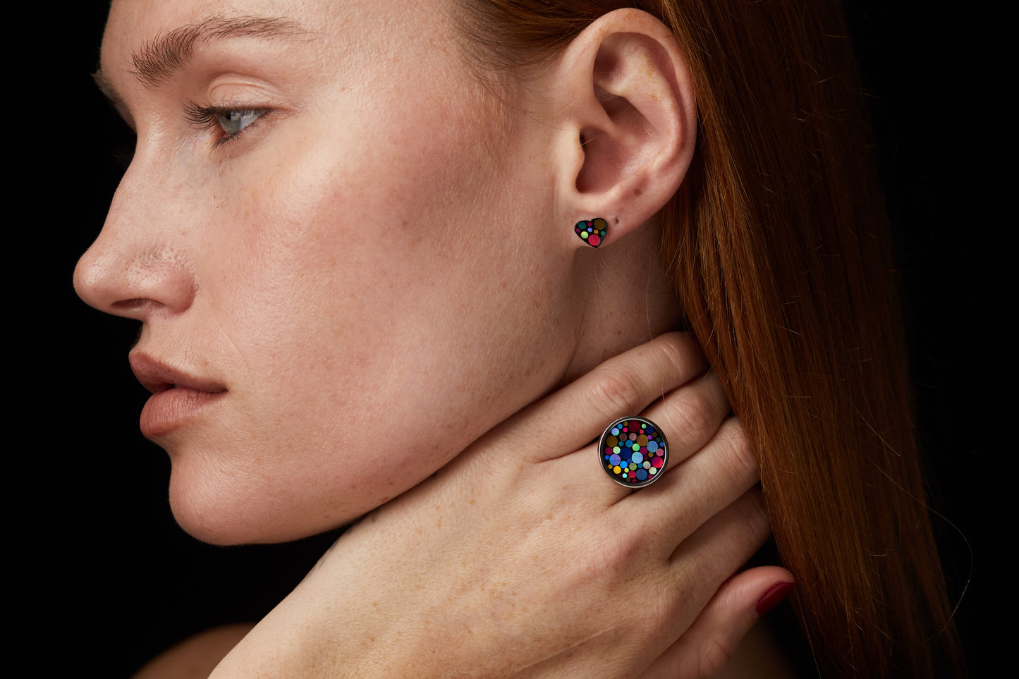 Cocktail disco ring with colourful sparkles in 16 or 20mm