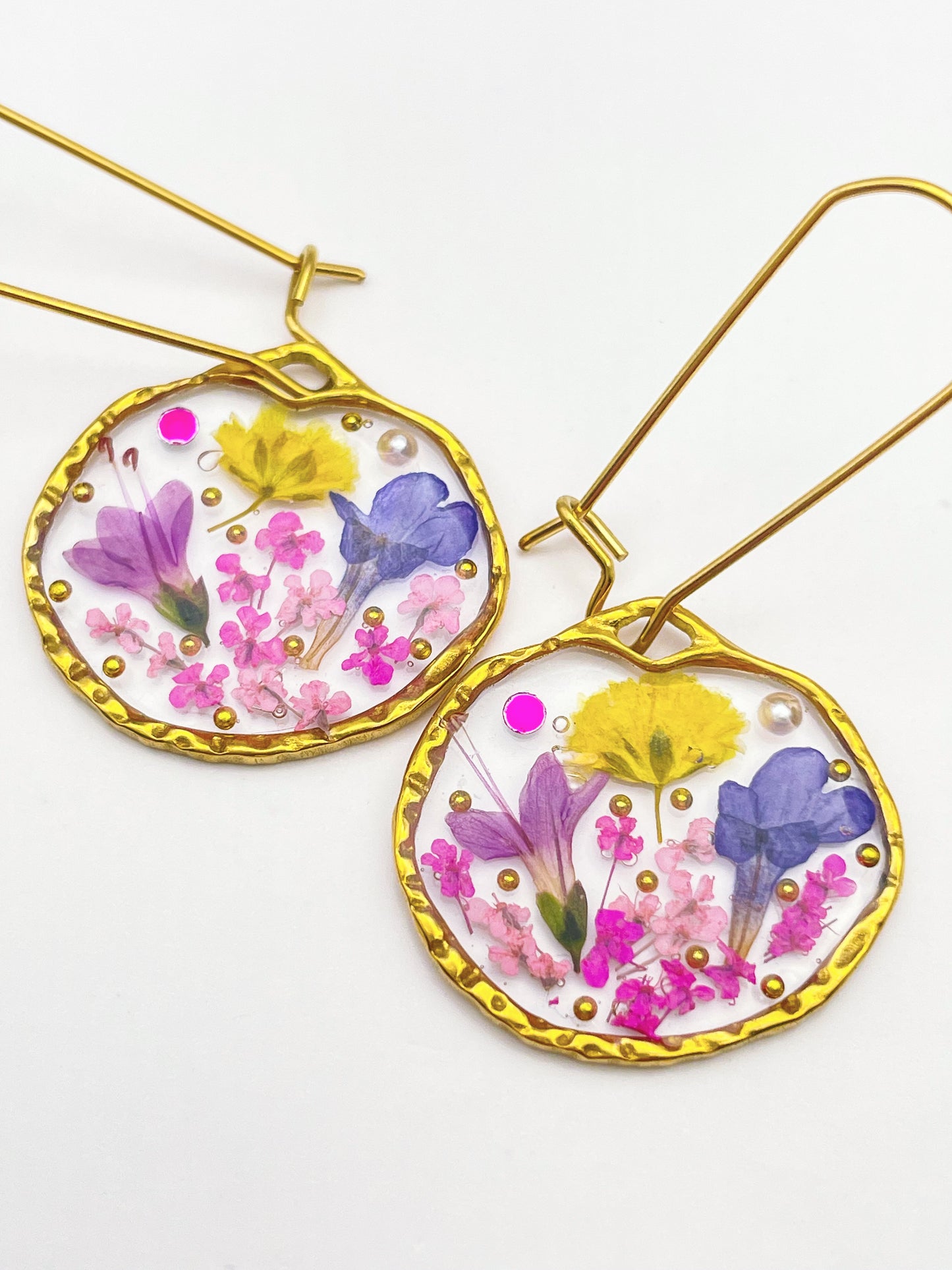 Dangle earrings with real lavender and pink flowers
