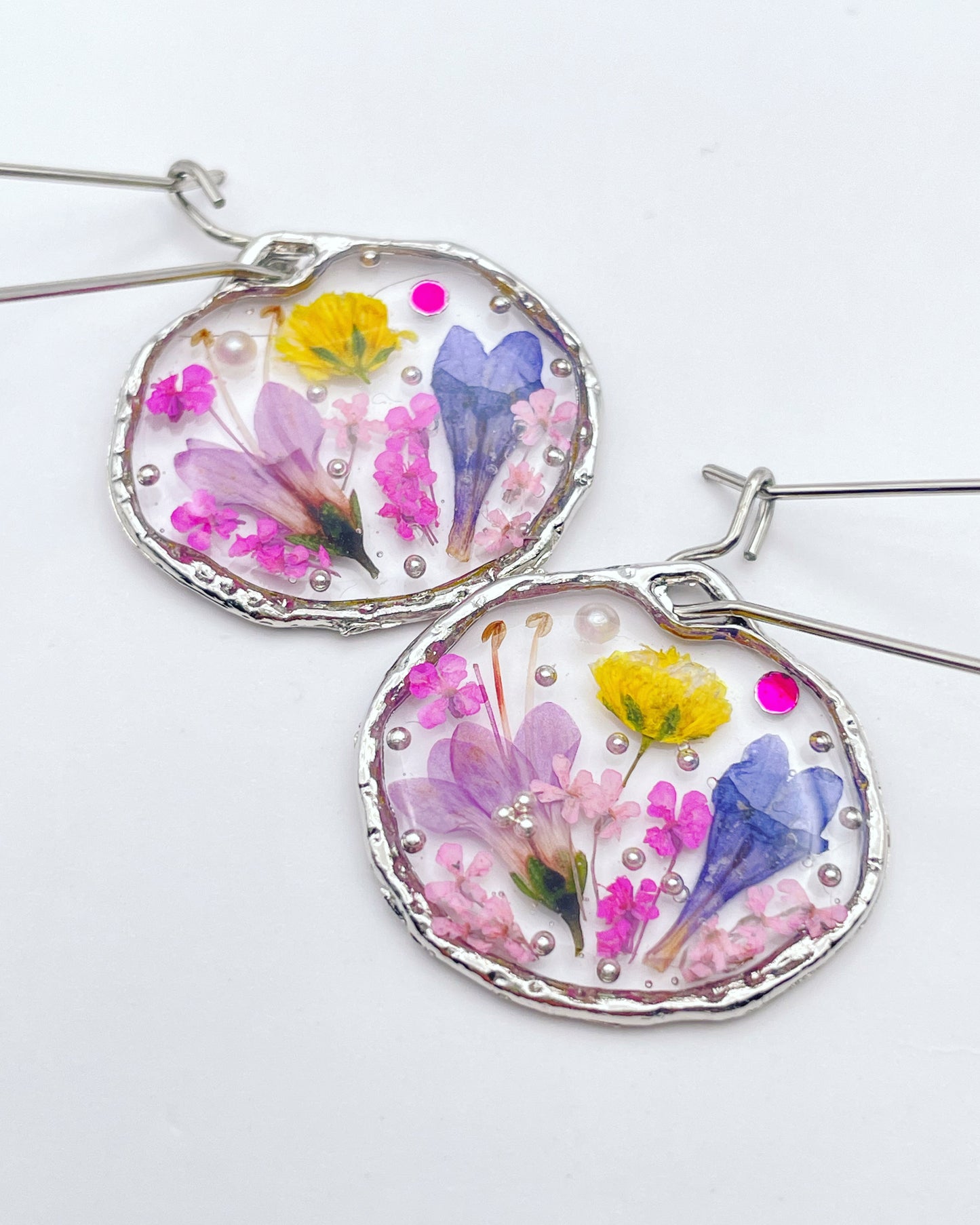 Dangle earrings with real lavender and pink flowers