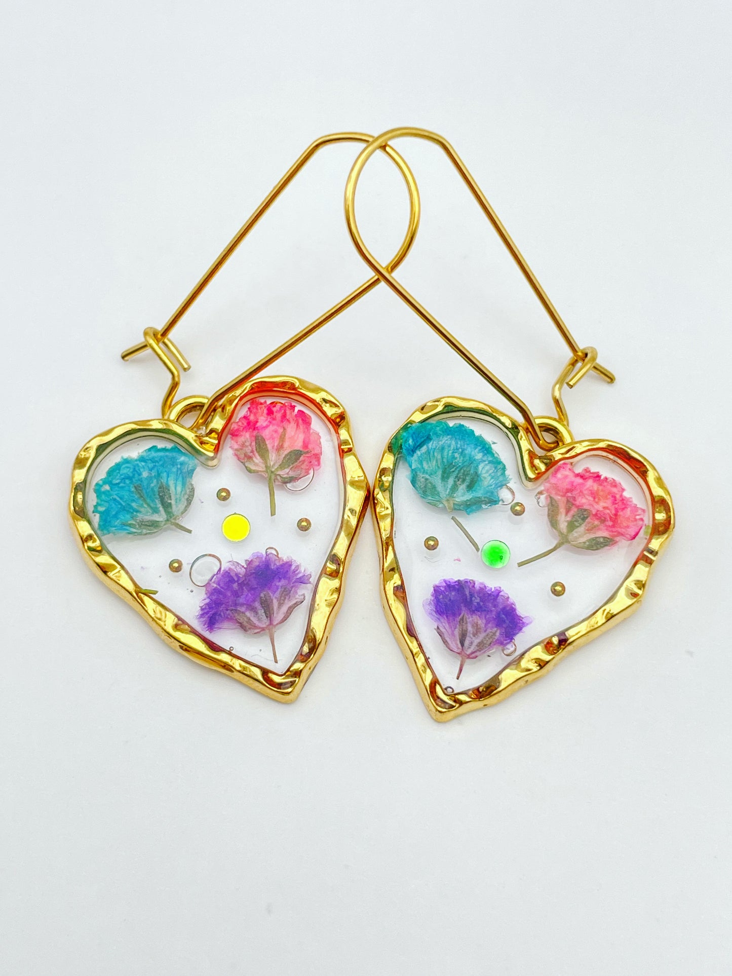 Heart earrings with colourful gypsophila flowers
