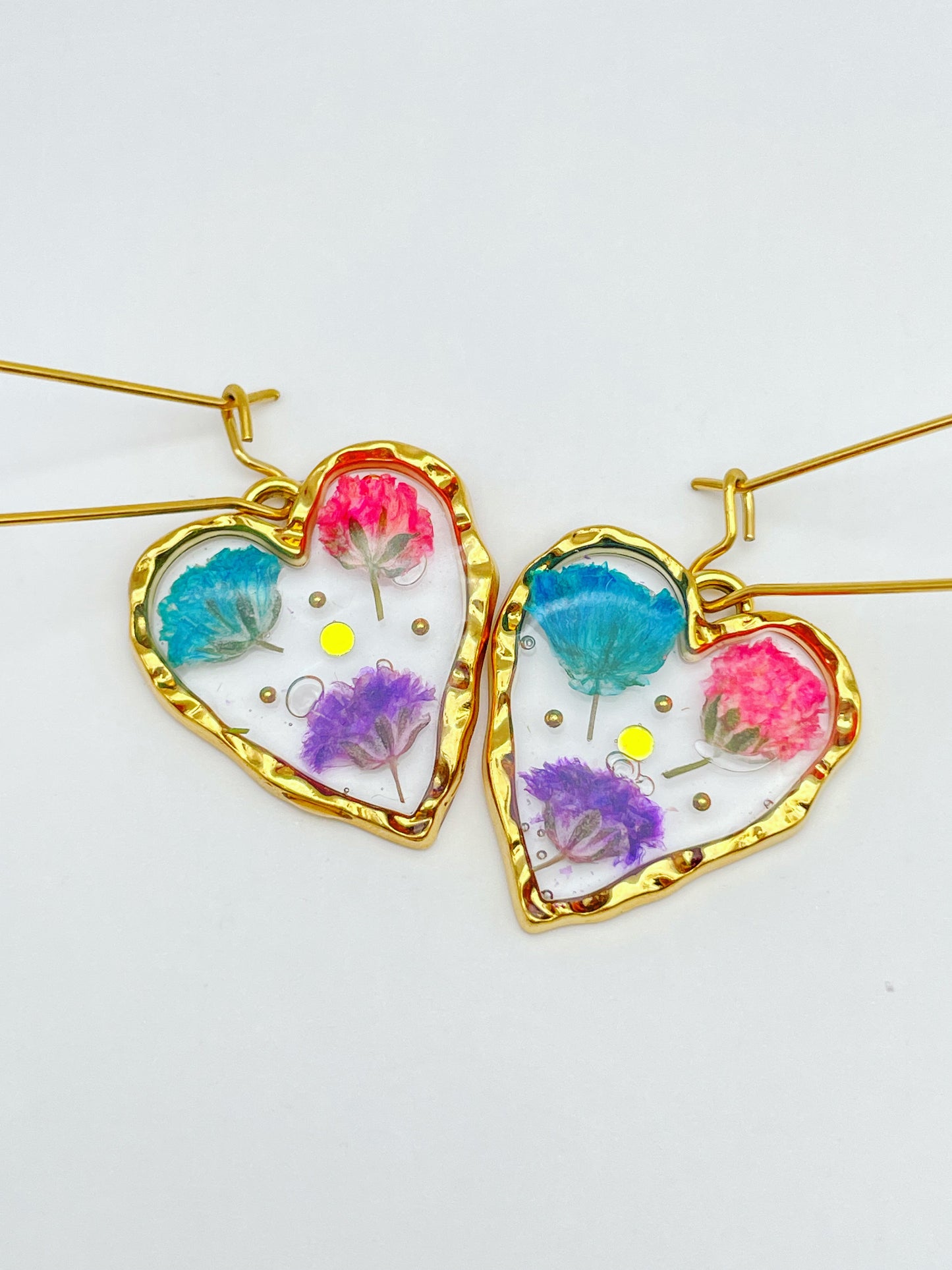 Heart earrings with colourful gypsophila flowers