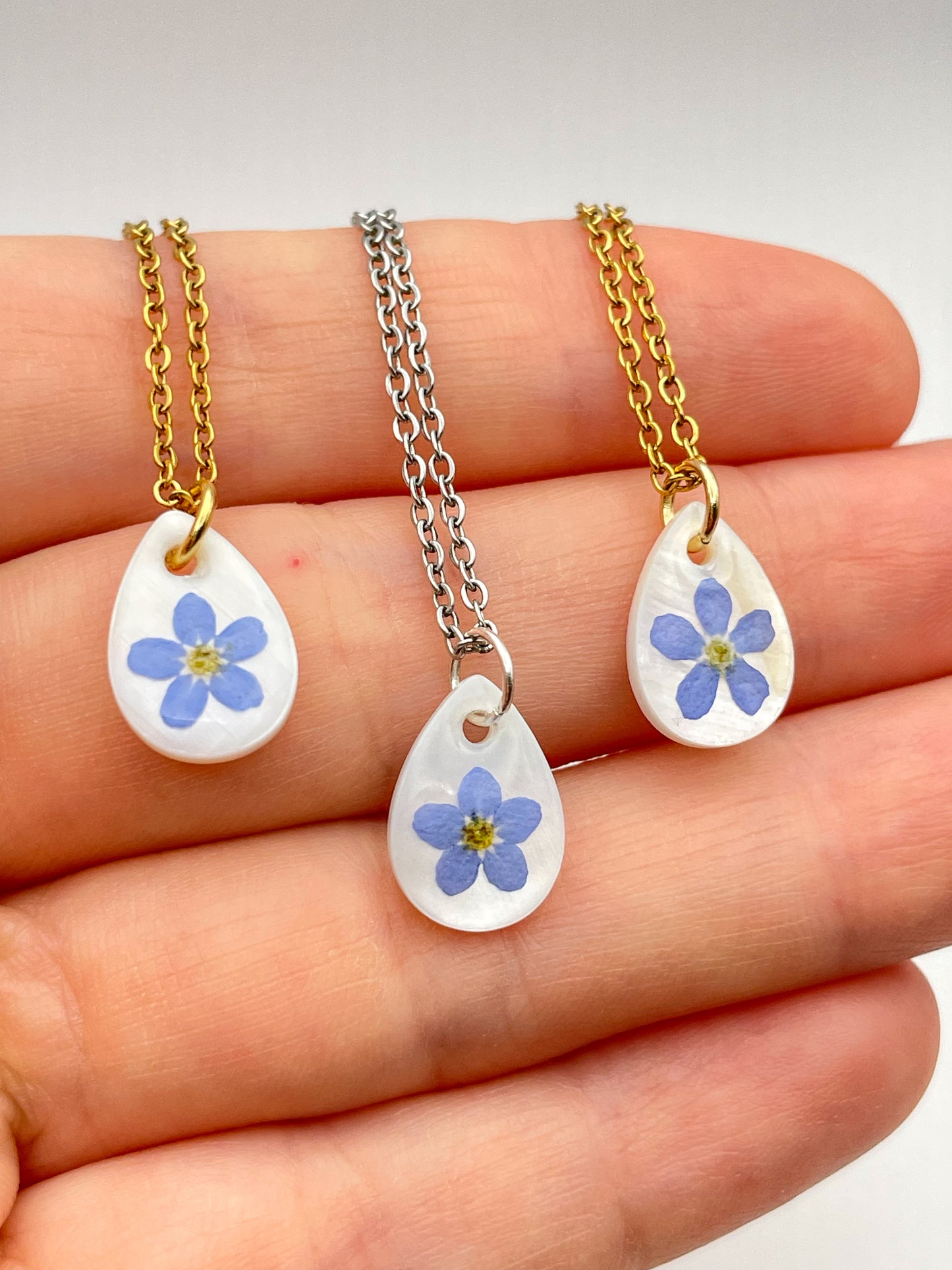 Personalised Necklace Double Sided With Forgetmenot And Letters