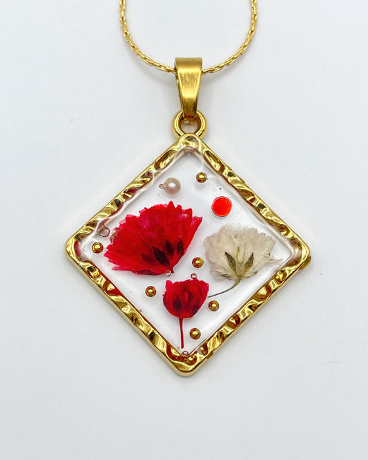 Square pendant necklace with red poppies and baby's breath