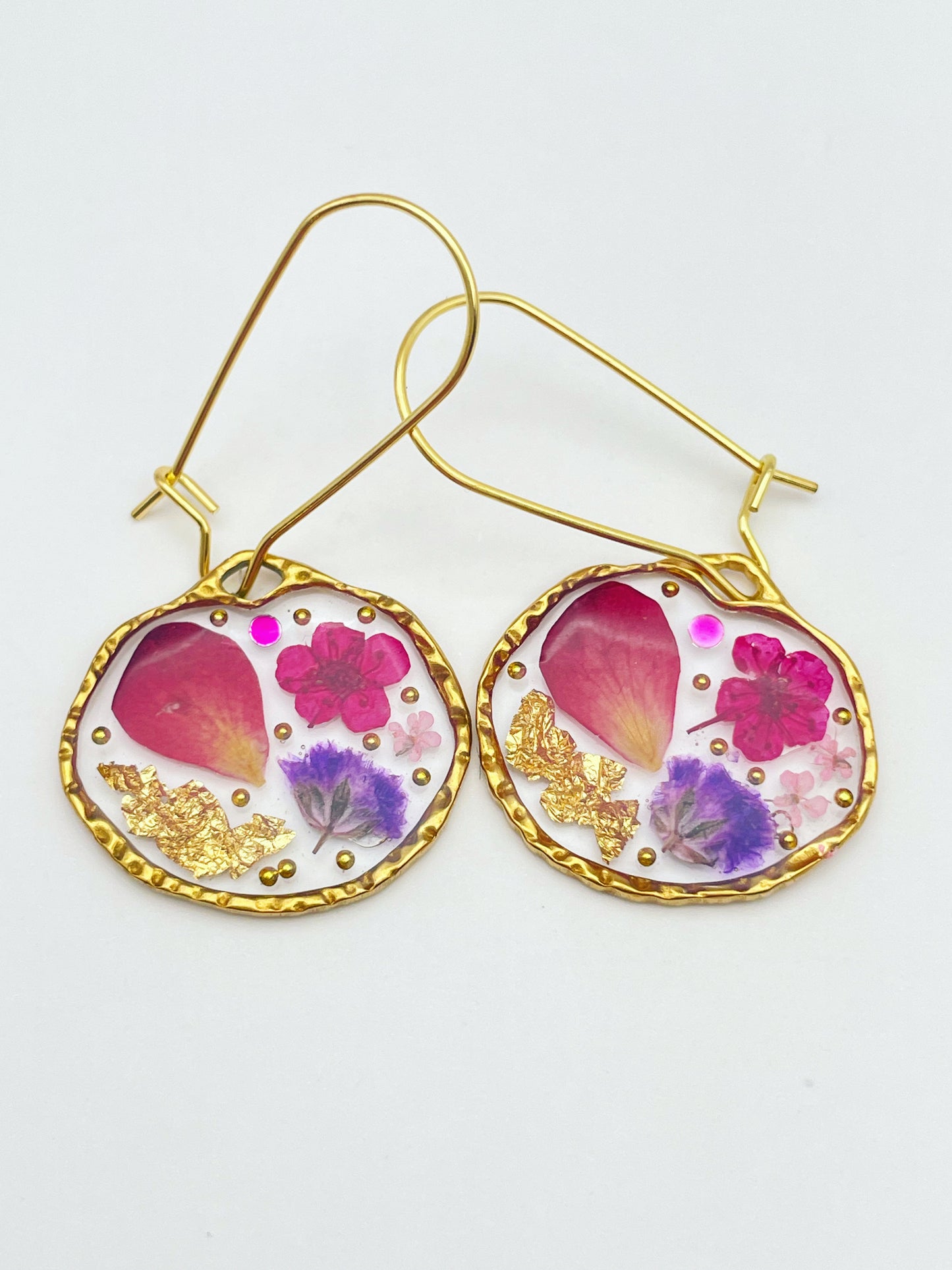 Dangle earrings with rose petals and gold leaf