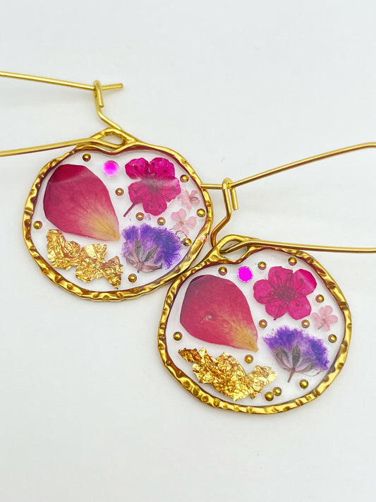Dangle earrings with rose petals and gold leaf