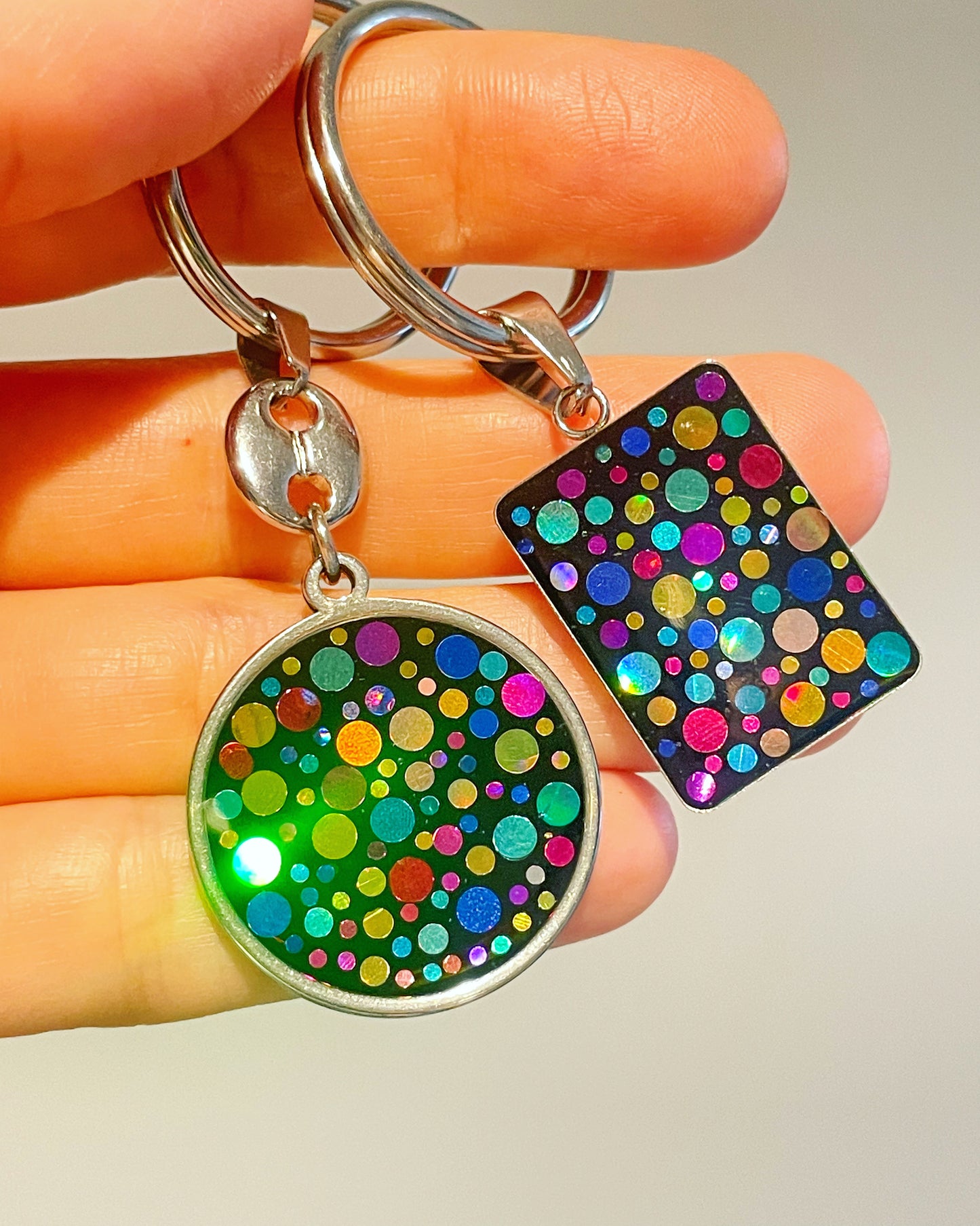 Disco keyrings with colourful sparkles circle or rectangle