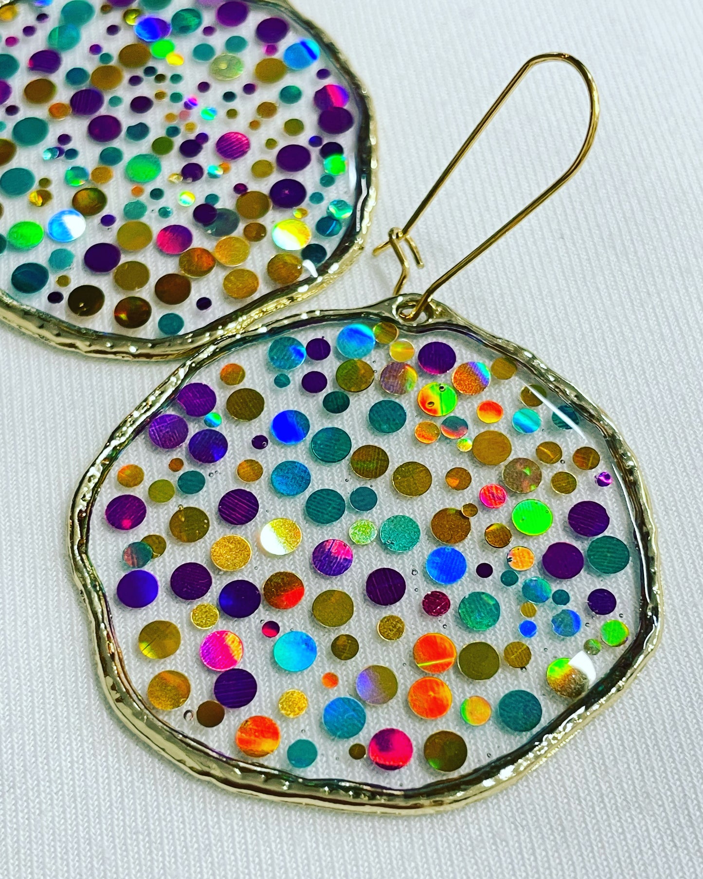 Large disco necklace with colourful sparkles