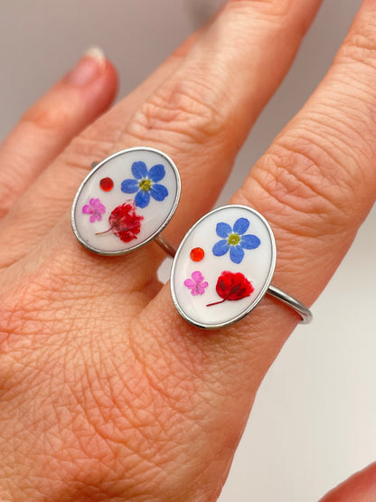 Ring mit echten Blumen im Marie-Antoinette-Stil