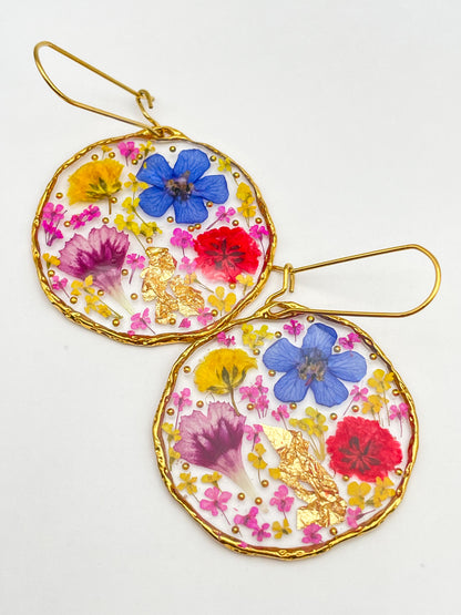 Dangle earrings with red poppiers and colourful flowers