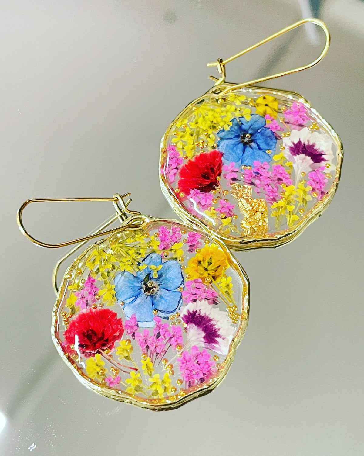 Medium statement earrings with colourful flowers