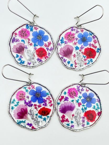 Statement earrings with colourful flowers in silver
