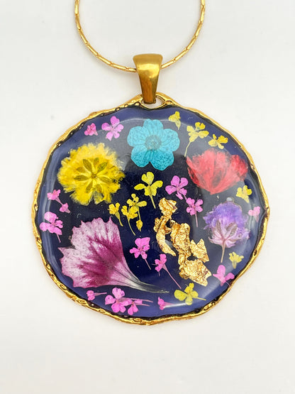 Medium pendant necklace with red poppies and colourful flowers (Copy)
