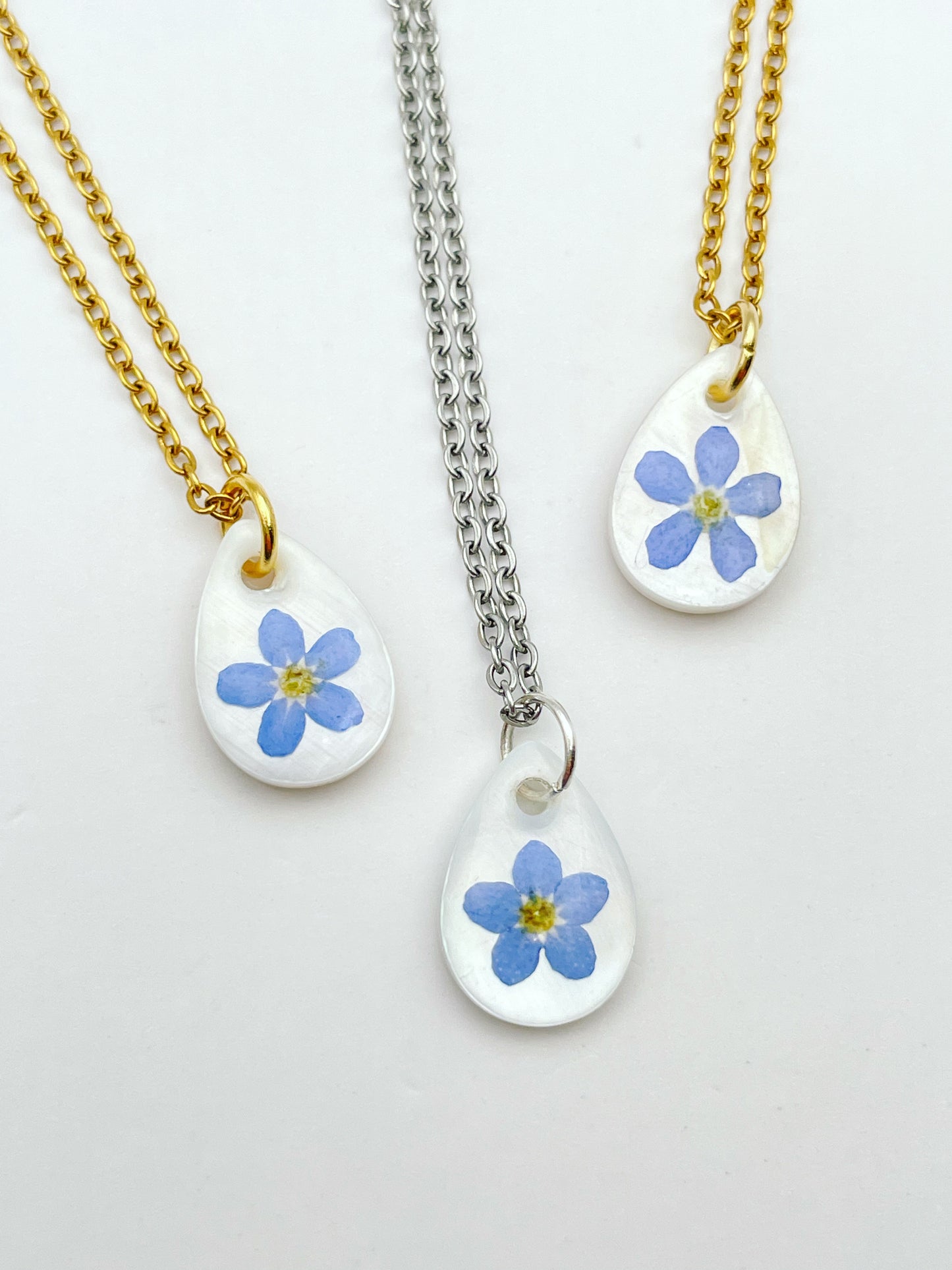 Personalised Necklace Double Sided With Forgetmenot And Letters
